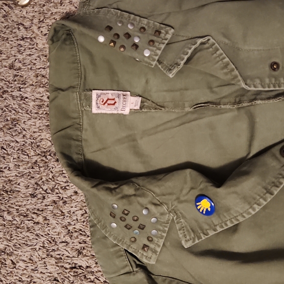 Army Jacket - Picture 2 of 7